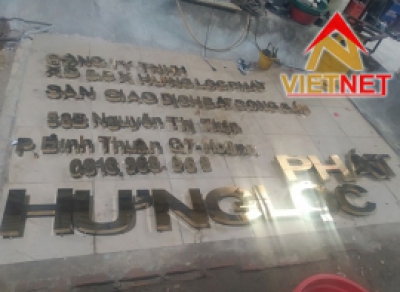 Bộ chữ nổi inox vàng gương và logo sơn hấp nhiệt công ty Hưng Lộc Phát