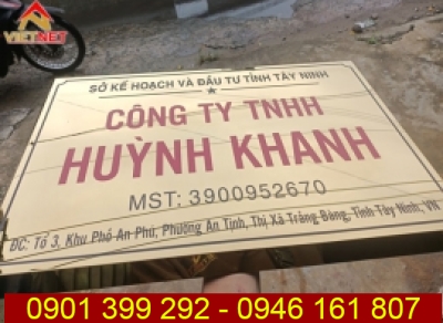 Làm bảng hiệu ăn mòn kim loại công ty Huỳnh Khanh