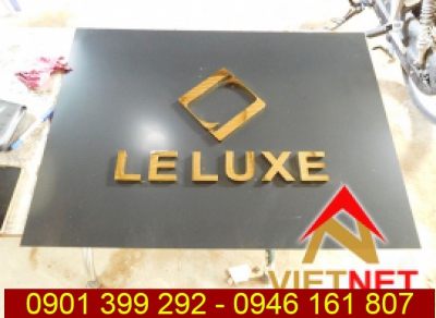 Bảng hiệu gia công chữ inox thương hiệu Le Luxe