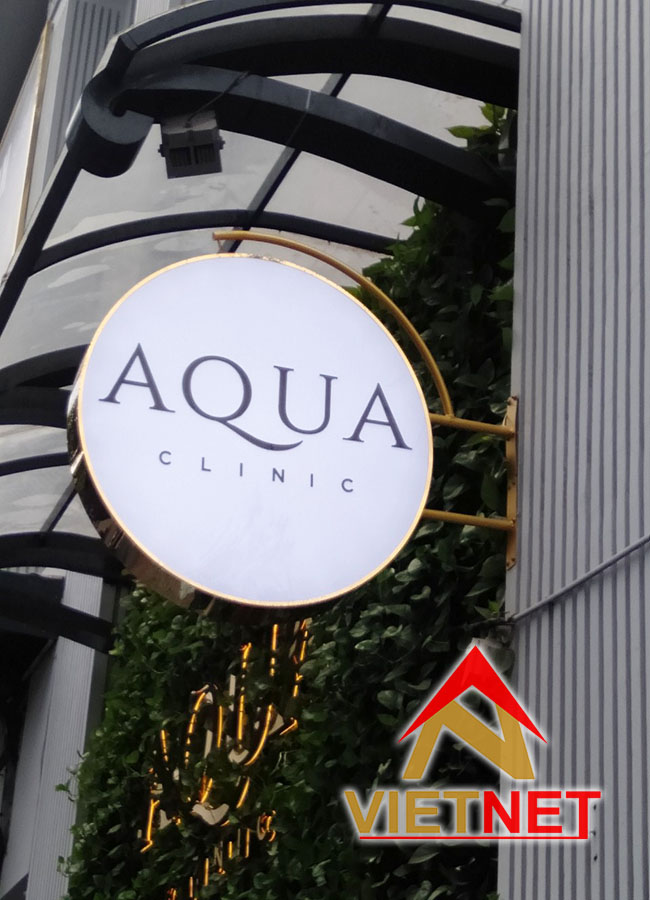 Mẫu hộp đèn độc lạ cho thương hiệu thẩm mỹ AQUA