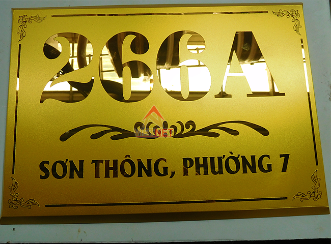 bang-an-mon-kim-loai-so-nha-266A-Son-Thong