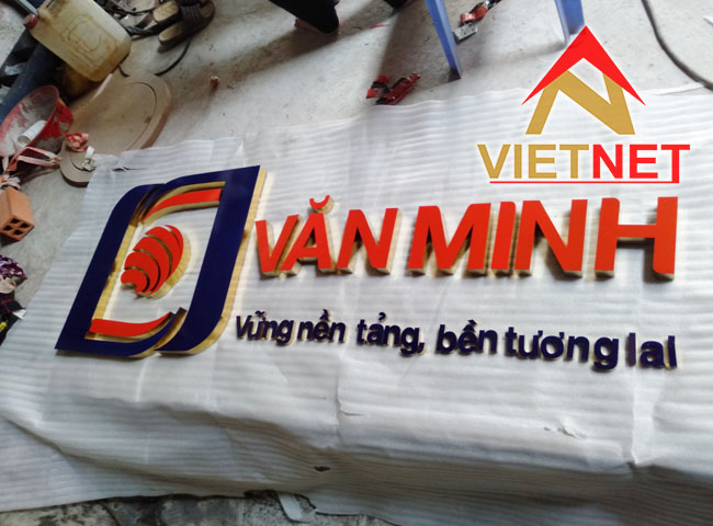 Gia công chữ inox sơn hấp nhiệt công ty Văn Minh