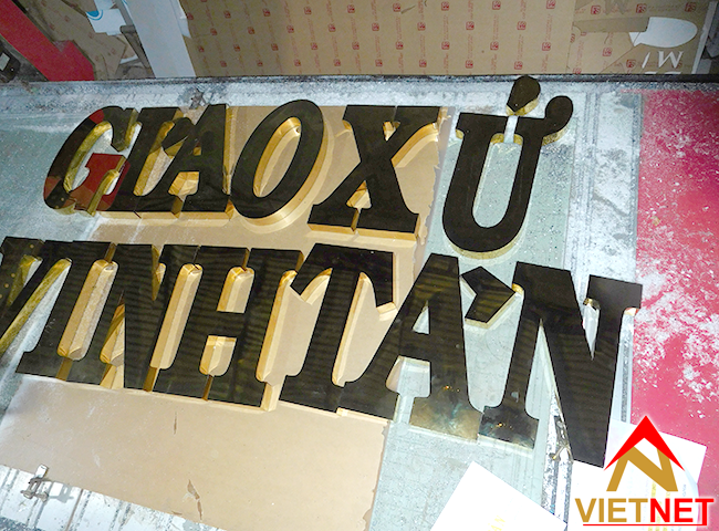 Gia công chữ nổi inox vàng Giáo xứ Vinh Tân Bình Thuận