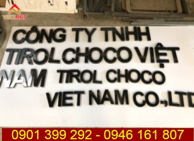 Chữ inox đen công ty Tirol Choco