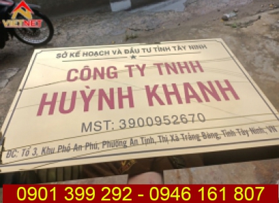 Làm bảng hiệu ăn mòn kim loại công ty Huỳnh Khanh