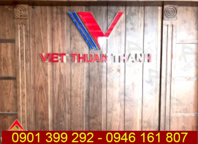 Gia công chữ inox lồng mặt mica công ty Việt Thuận Thành