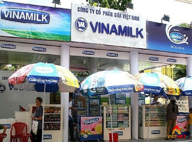 Bảng hiệu quảng cáo quán sữa
