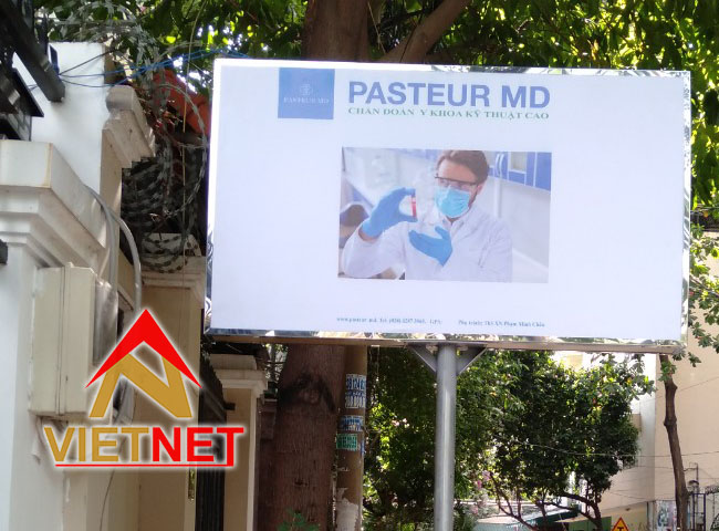Hộp đèn quảng cáo trung tâm y tế Pasteur MD