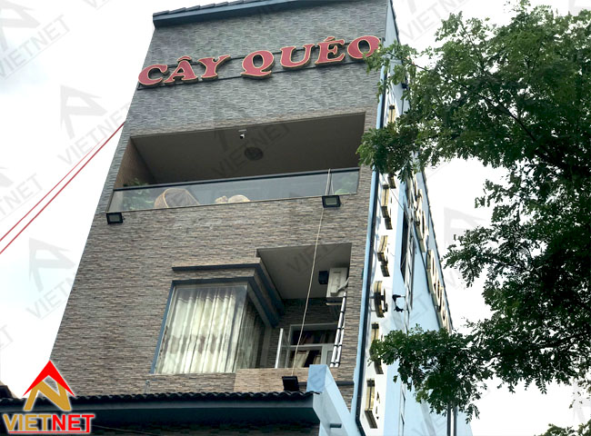 Bảng hiệu quán karaoke Cây Quéo tại Bà Rịa - Vũng Tàu