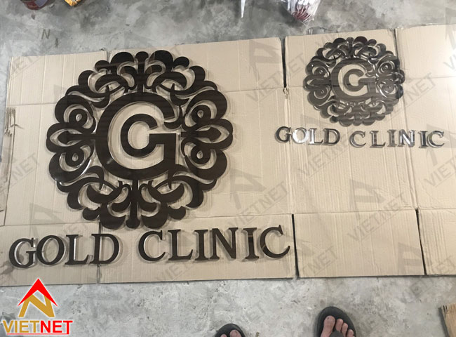 logo-inox-đen-gold-clinic-2